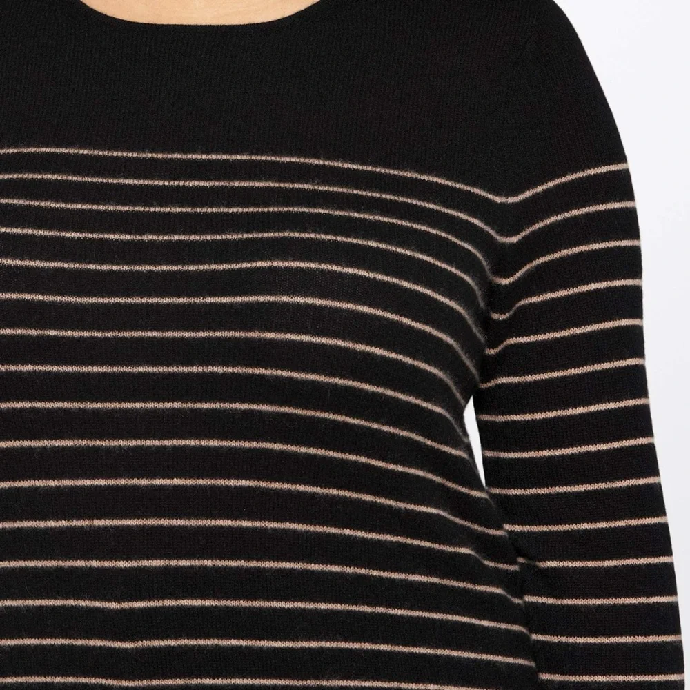 41 Hawthorn Black and Tan Crew Neck Cashmere Sweater - Picture 4 of 9